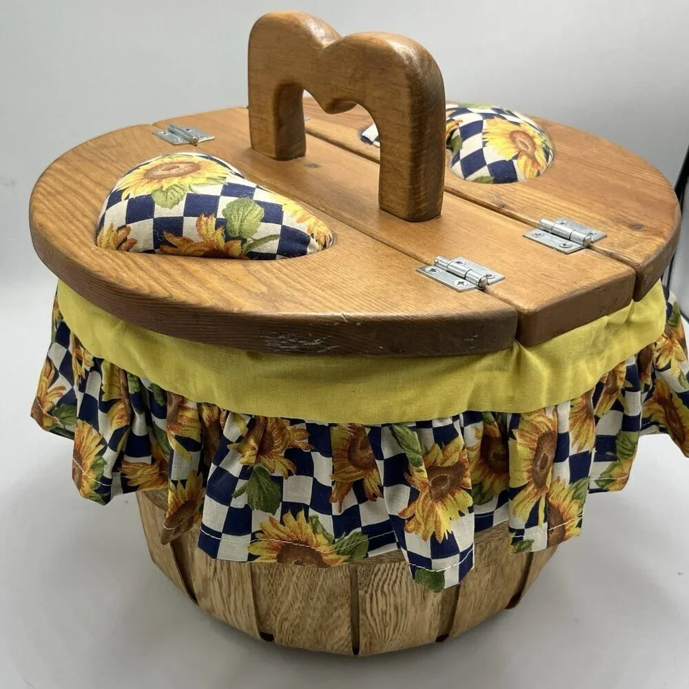 Vintage Half Bushel Sewing Picnic Basket Wooden Handle Sunflower Fabric Lined